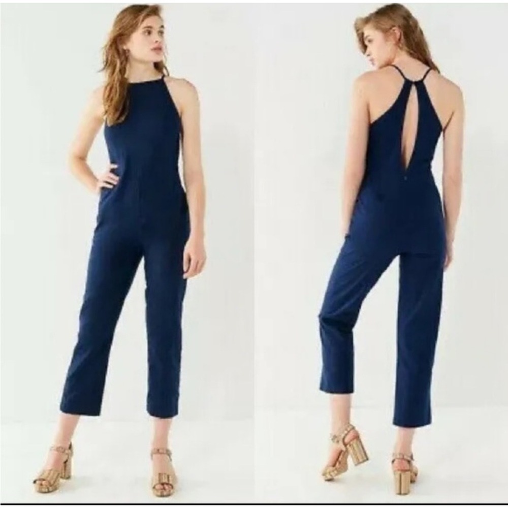 Urban Outfitters Navy Linen Blend Open Back Halter Jumpsuit OB807842‎ Size 8